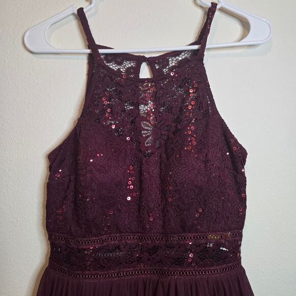 Women's Iz Byer Burgundy Formal Halter Neck Sparkle Sequin Lace Mesh Mini Dress - Picture 3 of 6